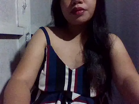 sweetprinces08 online show from April 2026 06:52:01 PM