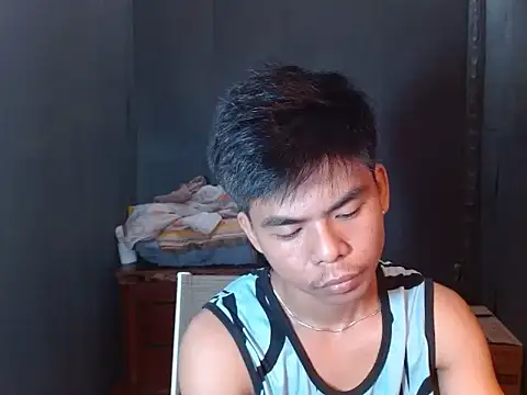 Snapshot of pinoymonstercock_xx chatting on May 2026 07:36:02 AM pinoymonstercock xx online show from May 2026 07:36:02 AM