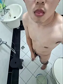 Dylan56743 online show from March 2026 04:30:02 PM