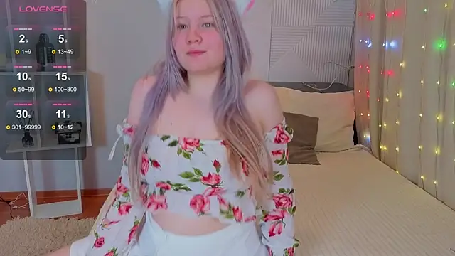 PinkyYoungPie online show from January 2026 04:51:01 AM