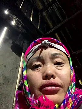 Snapshot of hinicky-0 chatting on January 2026 02:03:02 AM hinicky-0 online show from January 2026 02:03:02 AM