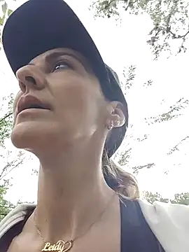 Monita Med online show from April 2026 01:30:01 PM