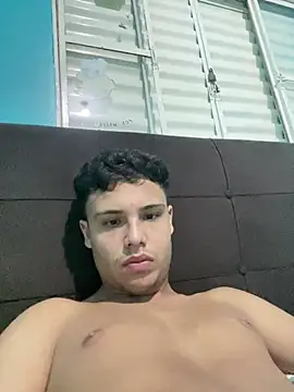 Wellington00  online show from January 2026 02:06:01 AM