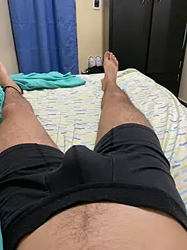 TyagoRoberts  online show from February 2026 04:09:02 AM