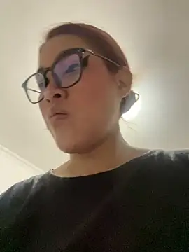 CrystalFairy007 online show from April 2026 03:45:01 AM