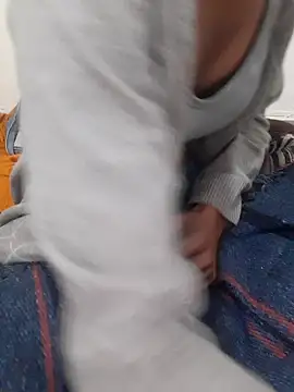 Royal Gril online show from February 2026 05:19:02 AM