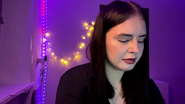 FerniQuam online show from January 2026 06:10:02 PM