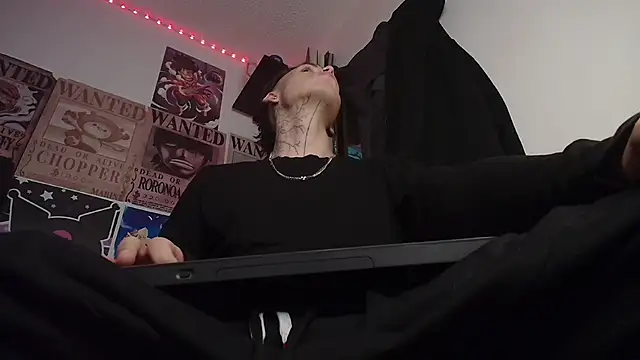 Snapshot of Anhony_Muscle chatting on January 2026 10:14:02 PM Anhony Muscle online show from January 2026 10:14:02 PM