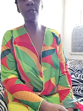 Snapshot of princess-boobz chatting on February 2026 06:20:02 AM princess-boobz online show from February 2026 06:20:02 AM