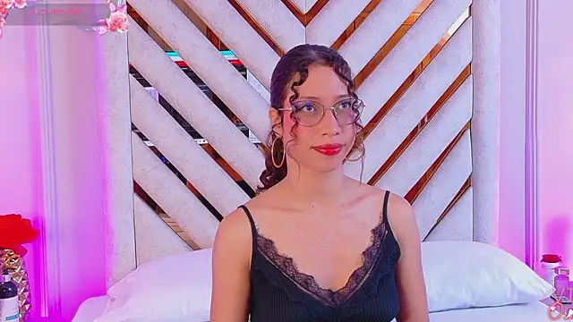 Suzie-Bingham online show from January 2026 07:39:02 PM