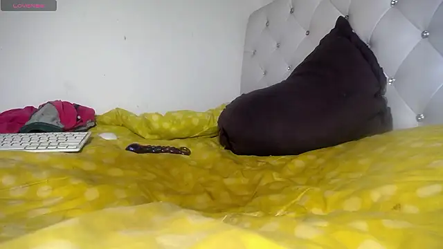 Snapshot of Esmeraldita788 chatting on February 2026 09:24:01 PM Esmeraldita788 online show from February 2026 09:24:01 PM