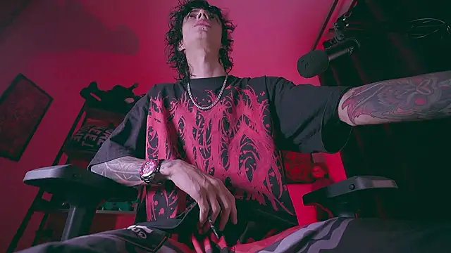 Olliver   y online show from March 2026 03:52:02 AM