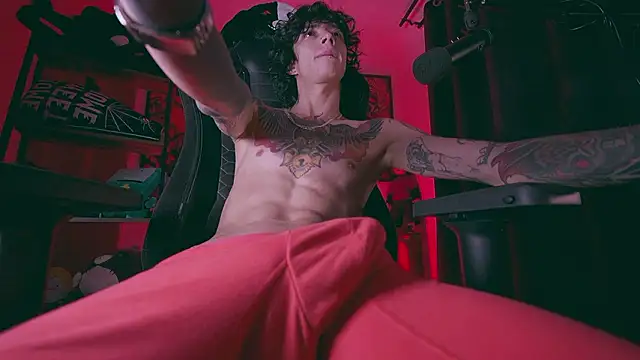 Olliver   y online show from March 2026 05:08:02 AM