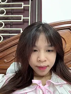 Lyli-122 online show from February 2026 11:02:01 AM