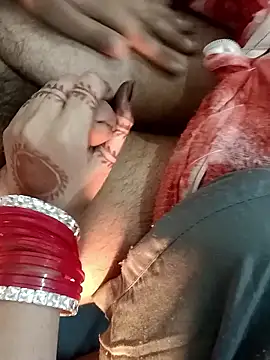 Snapshot of BESTY-10 chatting on January 2026 06:02:02 PM BESTY-10 online show from January 2026 06:02:02 PM