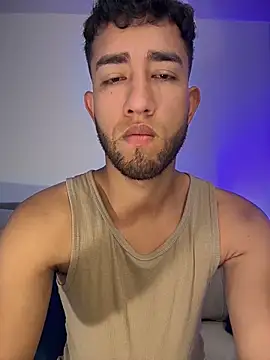 liam bronw online show from April 2026 09:23:01 PM