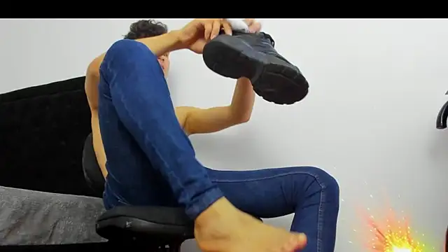 camilo model online show from February 2026 08:52:01 PM