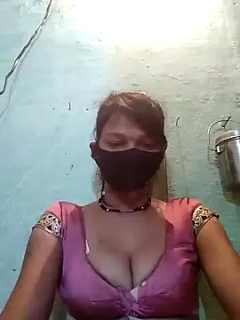 Snapshot of Miss__soniya106 chatting on February 2026 05:00:02 AM Miss soniya106 online show from February 2026 05:00:02 AM