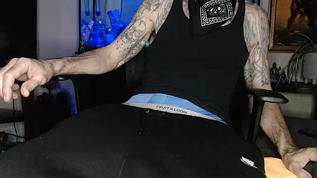 Snapshot of EspanolVato chatting on March 2026 01:08:01 PM EspanolVato online show from March 2026 01:08:01 PM