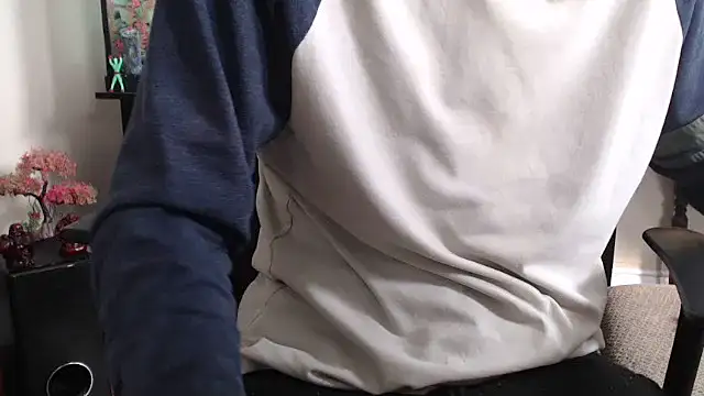 Snapshot of EspanolVato chatting on March 2026 08:15:02 PM EspanolVato online show from March 2026 08:15:02 PM