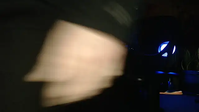 Snapshot of EspanolVato chatting on April 2026 10:13:01 AM EspanolVato online show from April 2026 10:13:01 AM