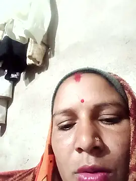 Hot hiuj online show from January 2026 09:09:02 PM