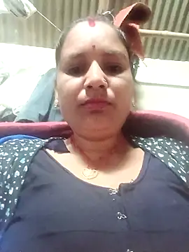 Hot hiuj online show from February 2026 06:48:01 PM