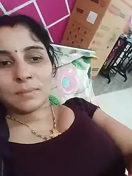 Snapshot of Hot_ree85 chatting on July 2026 04:49:02 AM Hot ree85 online show from July 2026 04:49:02 AM