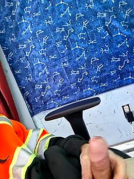 Snapshot of BotanicEntry1 chatting on March 2026 01:18:02 PM BotanicEntry1 online show from March 2026 01:18:02 PM