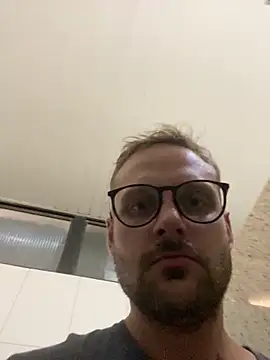 Snapshot of catarinenseputo chatting on February 2026 03:07:02 AM catarinenseputo online show from February 2026 03:07:02 AM