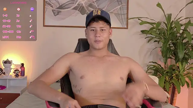 Snapshot of RaidenBoy11 chatting on March 2026 10:32:01 PM RaidenBoy11 online show from March 2026 10:32:01 PM