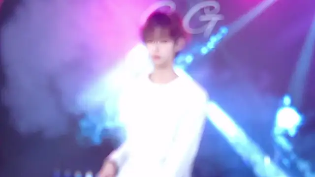 Snapshot of TNT-520 chatting on January 2026 12:10:01 PM TNT-520 online show from January 2026 12:10:01 PM