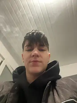 ravenryx online show from January 2026 06:15:02 AM