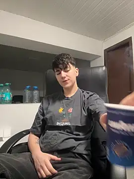 ravenryx online show from February 2026 03:52:02 PM