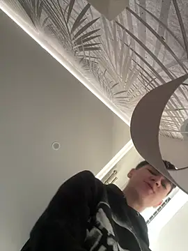 ravenryx online show from April 2026 12:32:02 PM