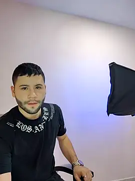 Snapshot of AndyKnoxx chatting on February 2026 08:27:02 PM AndyKnoxx online show from February 2026 08:27:02 PM