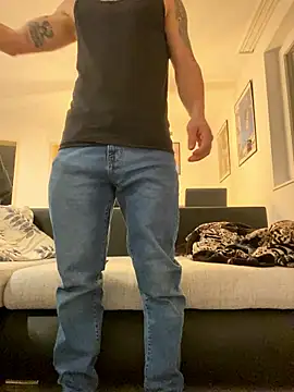 Snapshot of Fitlover1994 chatting on January 2026 10:39:01 AM Fitlover1994 online show from January 2026 10:39:01 AM