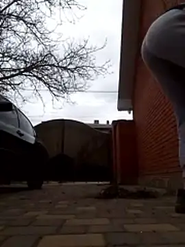 Lily Viola online show from April 2026 06:35:02 AM