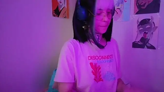 Dirty Pink online show from July 2026 07:58:01 AM
