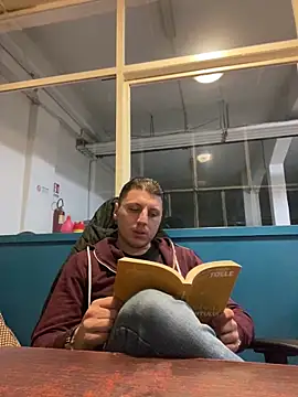 allee2206 online show from April 2026 07:30:02 PM