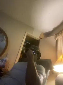 Snapshot of LiveeNunkutt chatting on January 2026 07:48:01 PM LiveeNunkutt online show from January 2026 07:48:01 PM