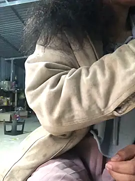 Minhkhue121 online show from February 2026 12:37:02 AM