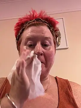 BustyRedxx online show from June 2026 09:07:02 AM