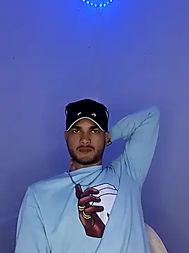 Fernandocj  online show from January 2026 08:12:01 PM