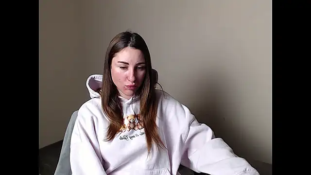 cammila horn online show from February 2026 06:11:02 AM