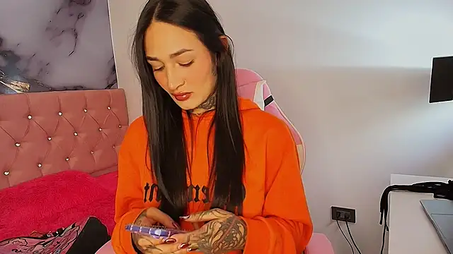 Evangeline heell online show from January 2026 02:25:02 AM