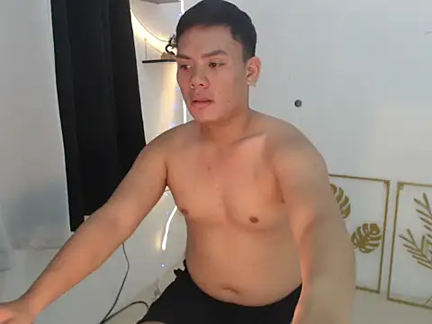 Eric Bigcockx online show from April 2026 04:10:02 PM