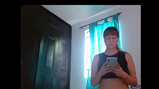 IVANNAFOXvh online show from July 2026 08:04:01 PM