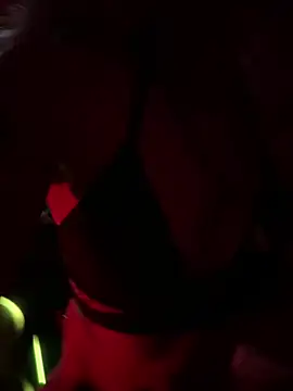 Snapshot of ViironiikaHostiile chatting on February 2026 04:57:02 AM ViironiikaHostiile online show from February 2026 04:57:02 AM