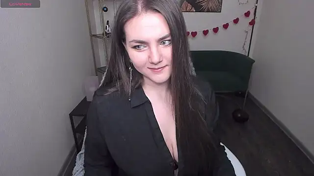 Snapshot of ScarletMur chatting on February 2026 04:06:01 PM ScarletMur online show from February 2026 04:06:01 PM